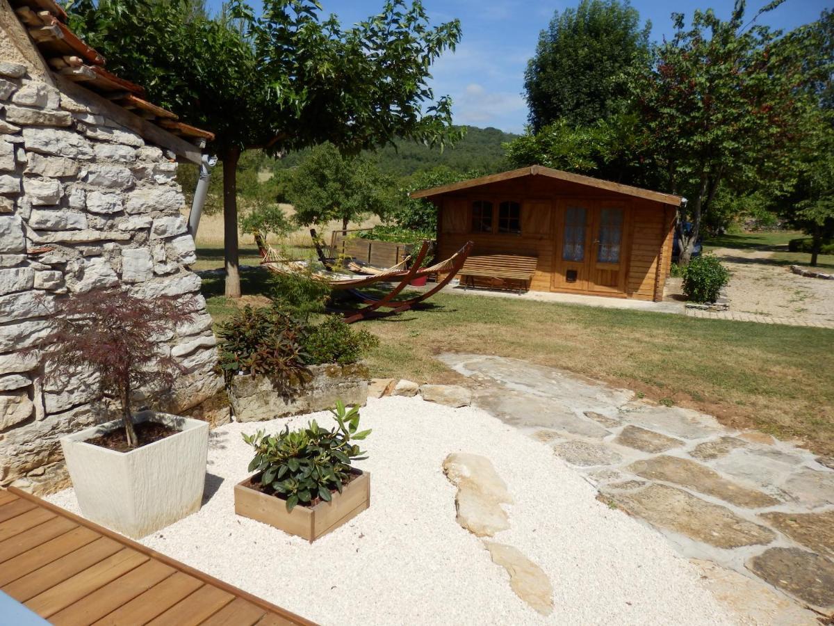 L'Australe Bed & Breakfast Larroque-Toirac Exterior foto